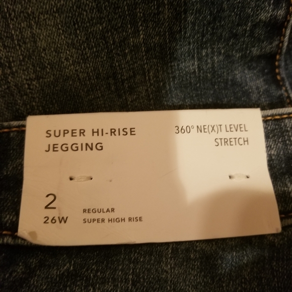 NWT size 2, 26 w American Eagle high rise blue jean - Picture 6 of 8